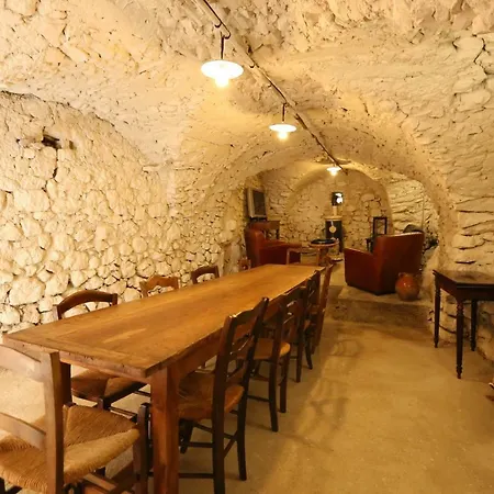 Frühstückspension Le Hameau Des Liesses Châteauneuf-Miravail